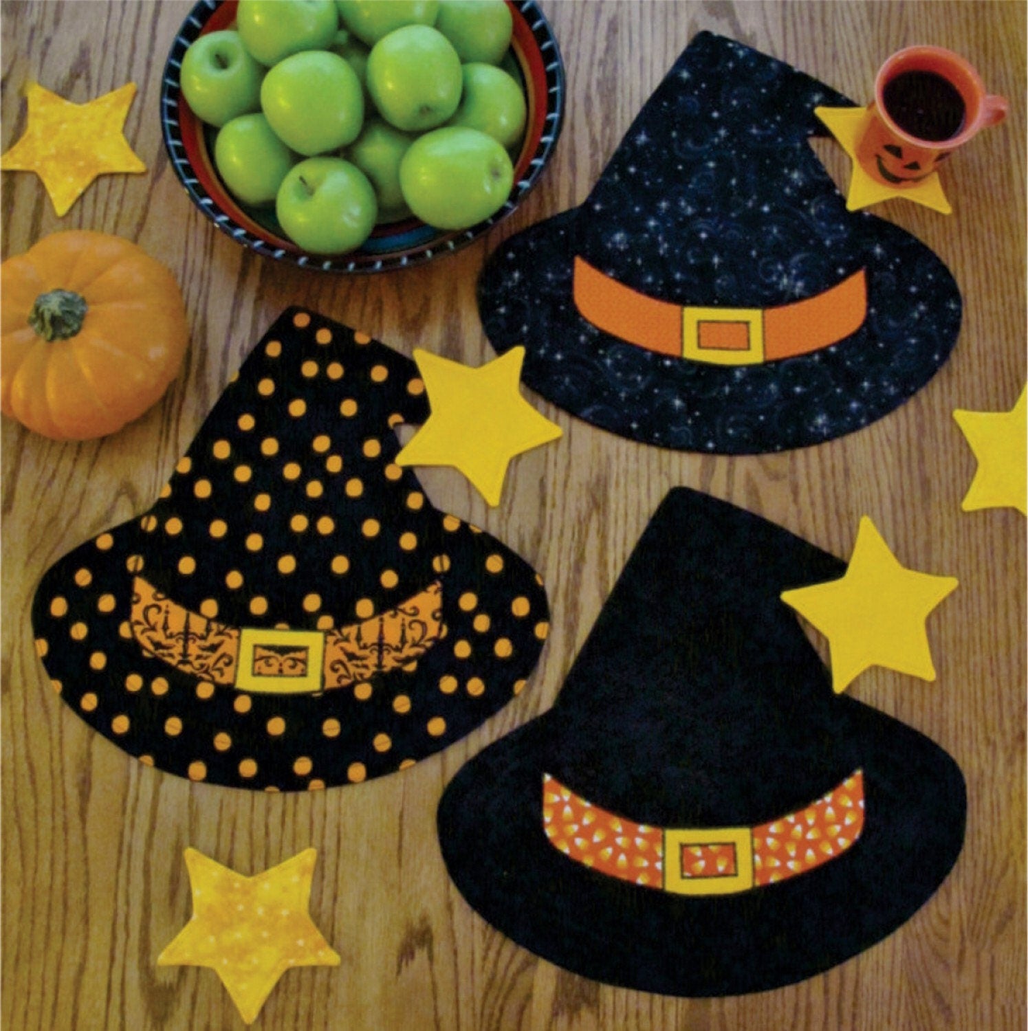 Winifred’s Party Placemat Pattern - Susie C Shore Designs - Suzanne Shore - Halloween Placemat Pattern