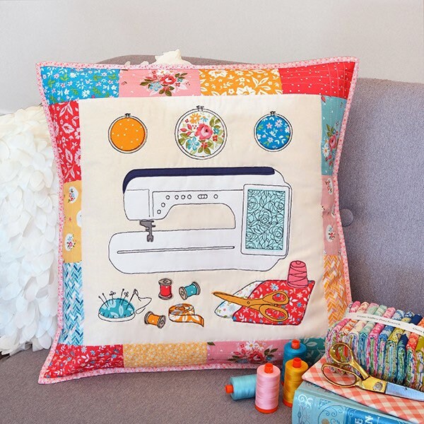 Happy Sewing Pillow Pattern - Down Grapevine Lane - Sedef Imer - Appliqué Pattern - Mini Quilt Pattern